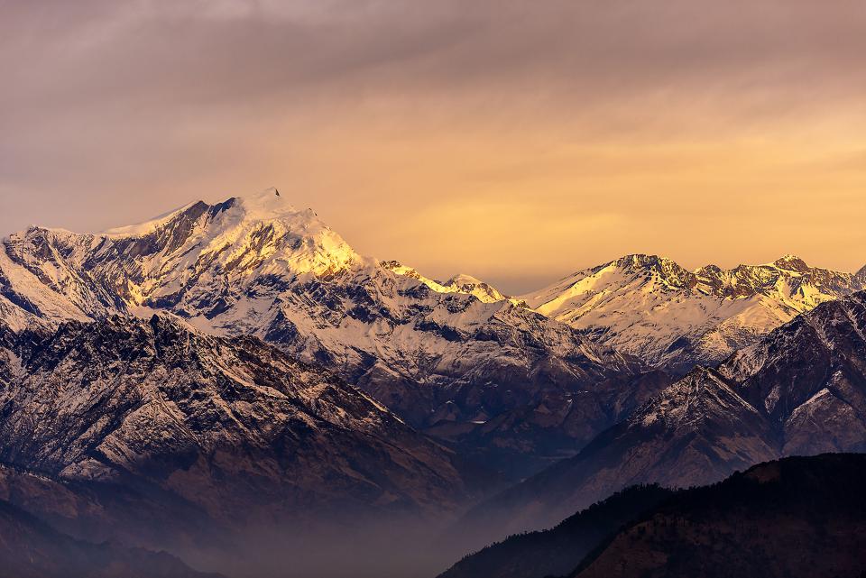 Sunrise at Annapurna Himalayen Range | Shutterbug